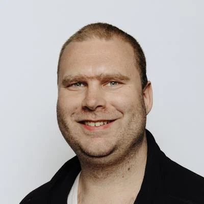 Mads Damgaard Mortensen (Å)